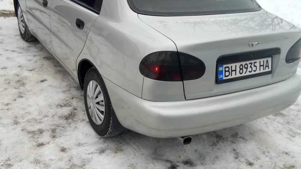 Daewoo Sens *silver metallic*