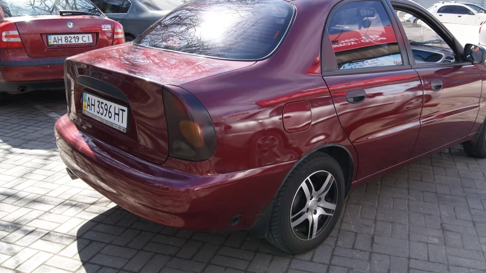 Daewoo Sens _T_R_A_N_S_F_O_R_M_E_R_ 3