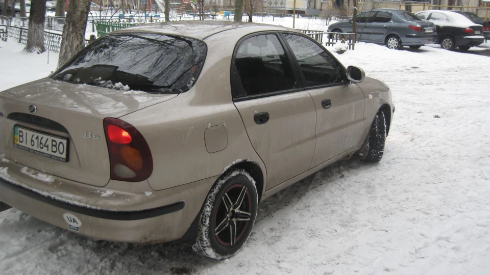 Daewoo Sens хочу 2.5 турбо)) 2