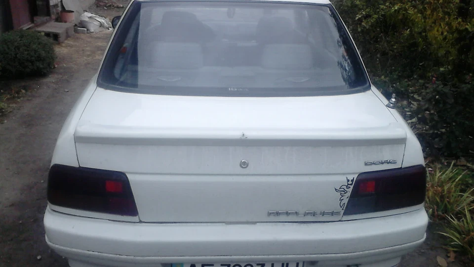 Daihatsu Applause