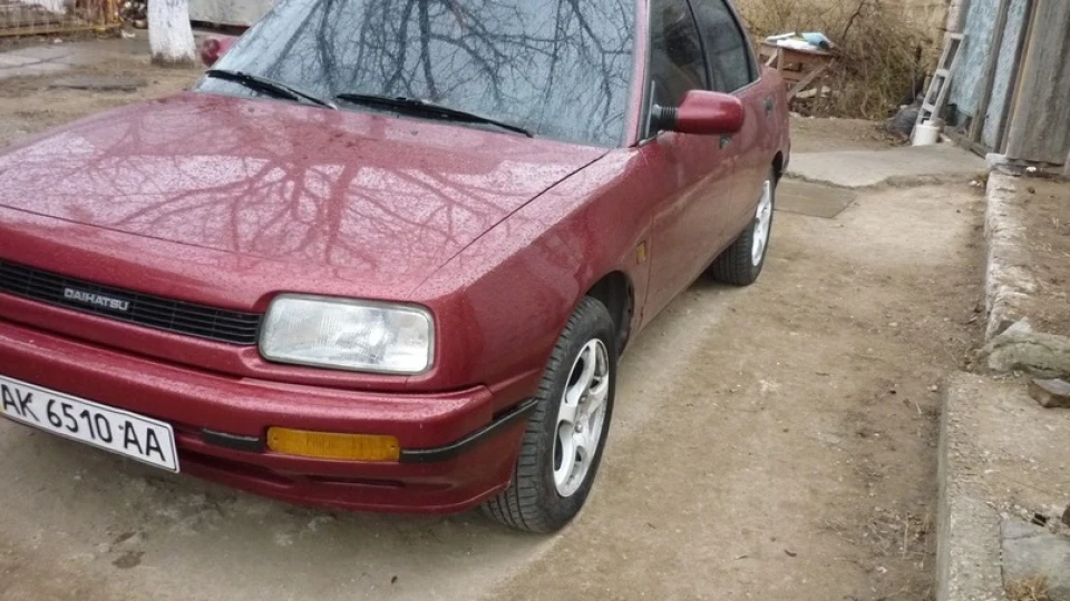 Daihatsu Applause Autobots