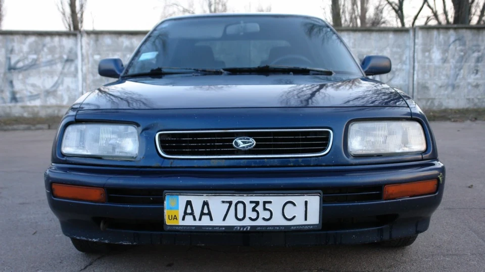Daihatsu Applause Made in Japan