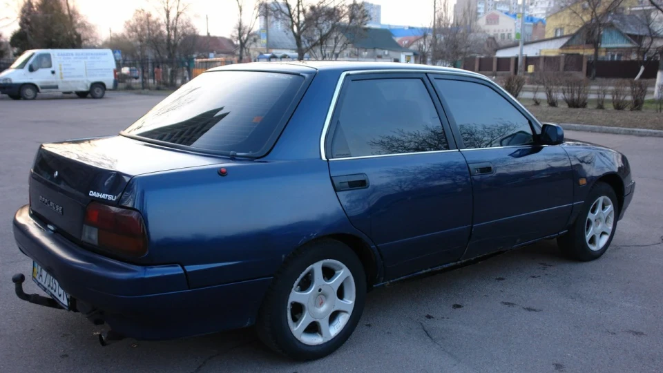 Daihatsu Applause Made in Japan 3