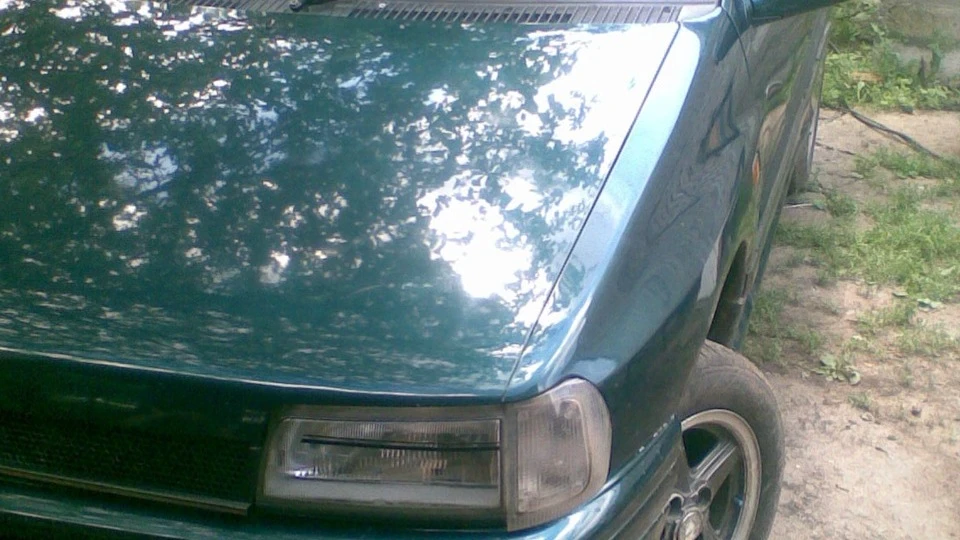Daihatsu Charade Крихітка 4