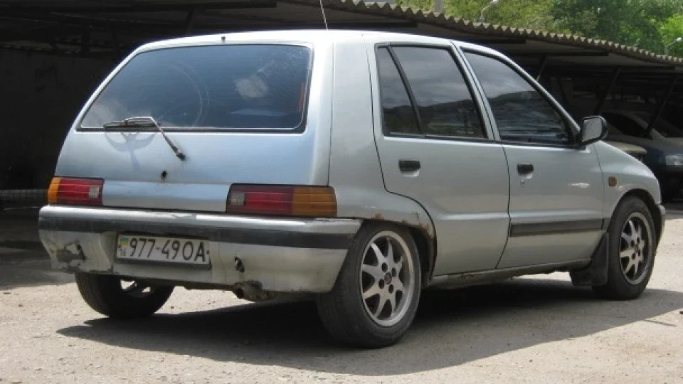 Daihatsu Charade розвалюшн 5