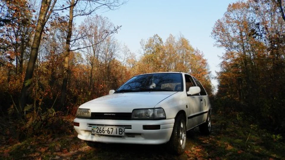 Daihatsu Charade UmkA