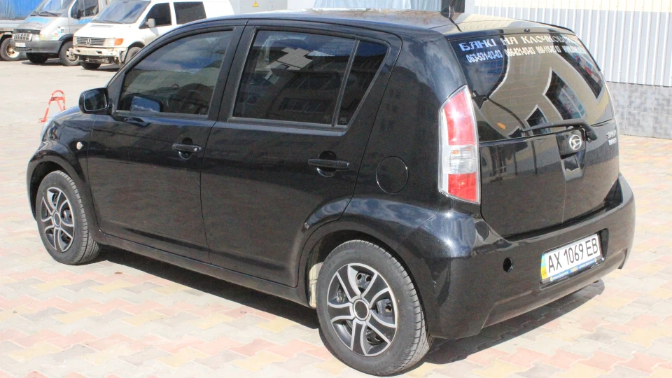 Daihatsu Sirion Газовий Баллончик 3