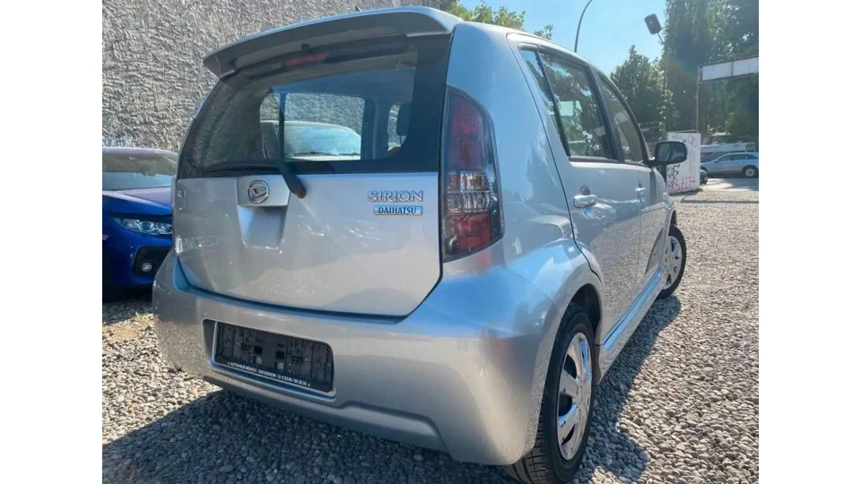 Daihatsu Sirion Жевоз 2