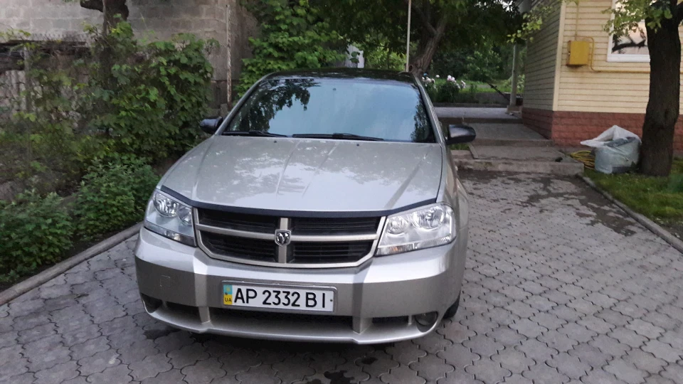 Dodge Avenger 3