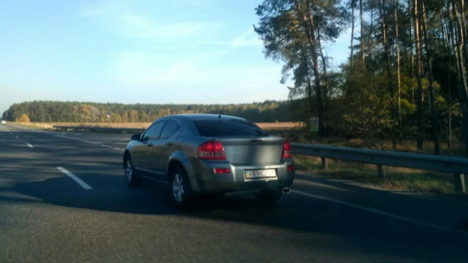Dodge Avenger 3