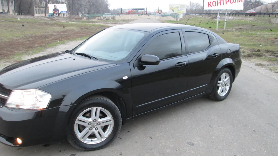Dodge Avenger 2