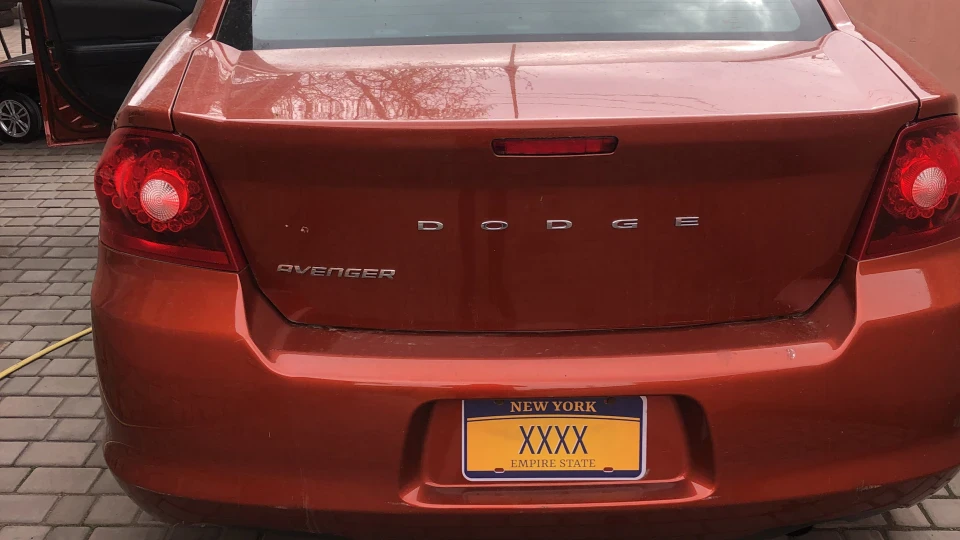 Dodge Avenger 3