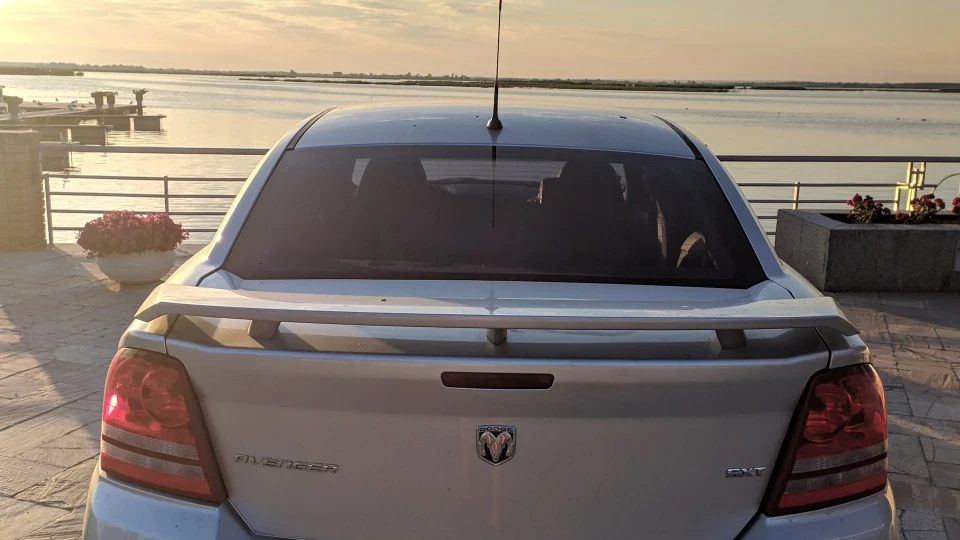 Dodge Avenger 5
