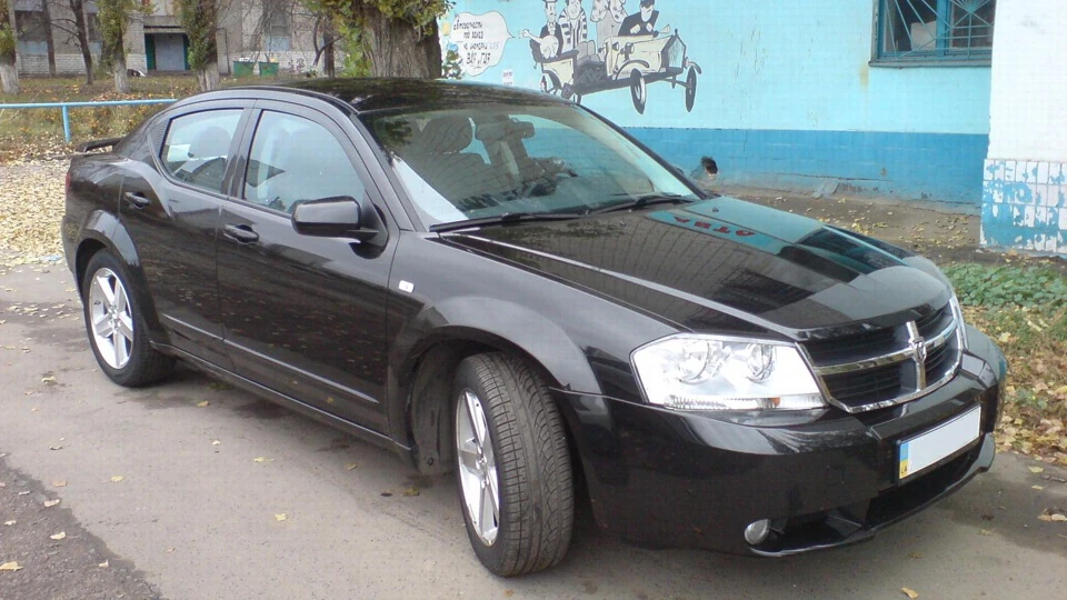 Dodge Avenger 3
