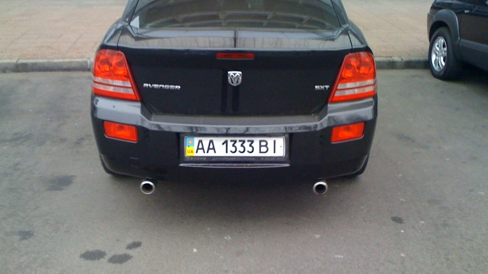 Dodge Avenger 3