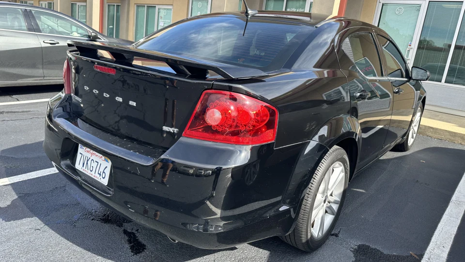 Dodge Avenger Черниш 4