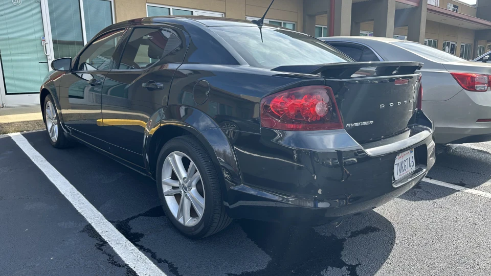 Dodge Avenger Черниш 5