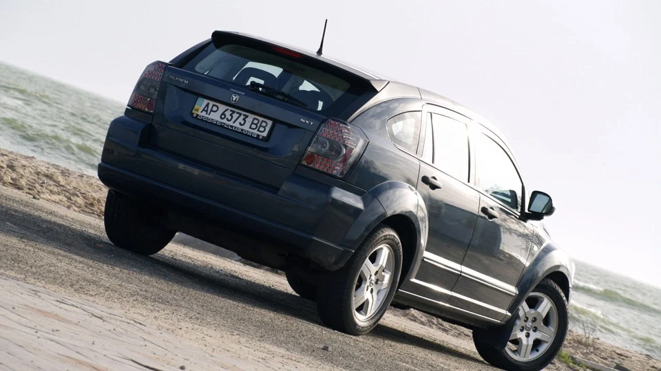 Dodge Caliber 2