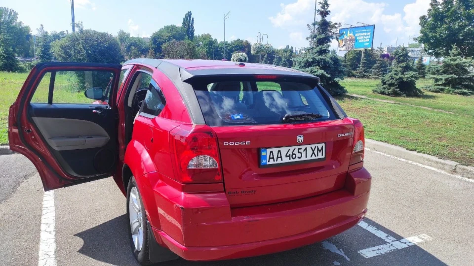 Dodge Caliber 4