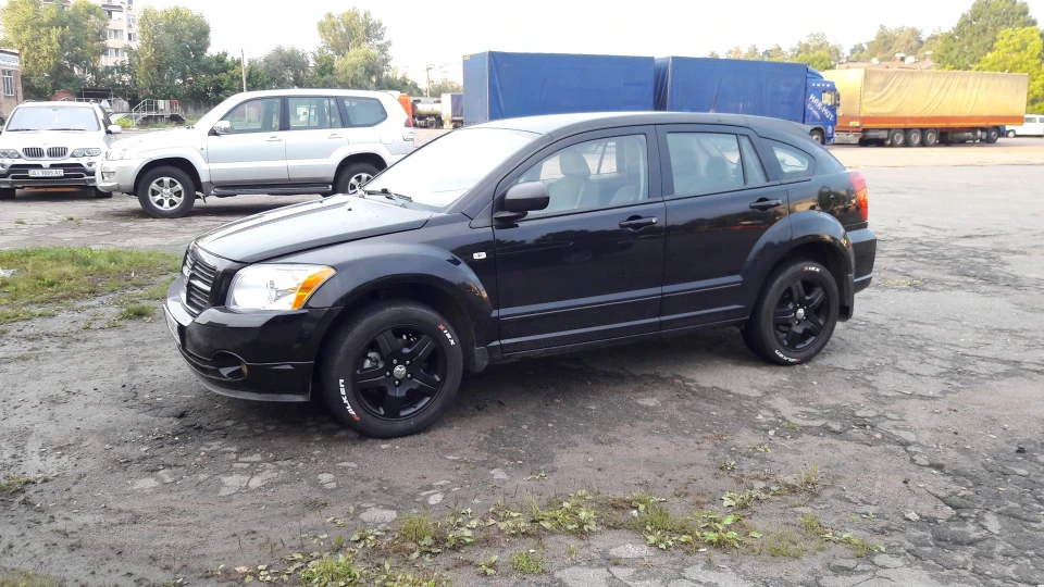 Dodge Caliber 3