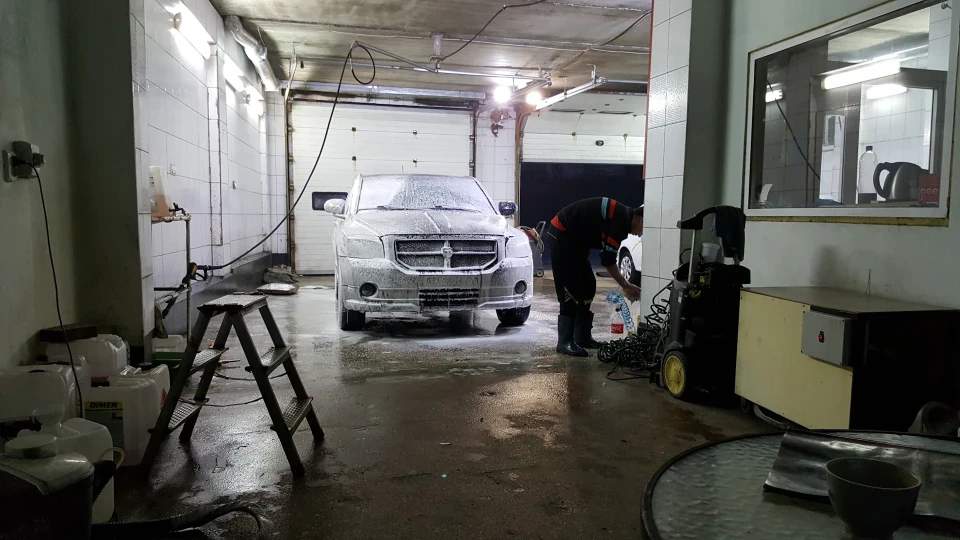 Dodge Caliber 3