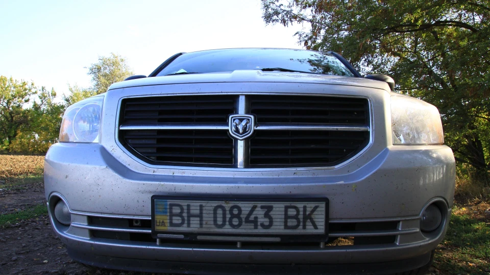 Dodge Caliber 4