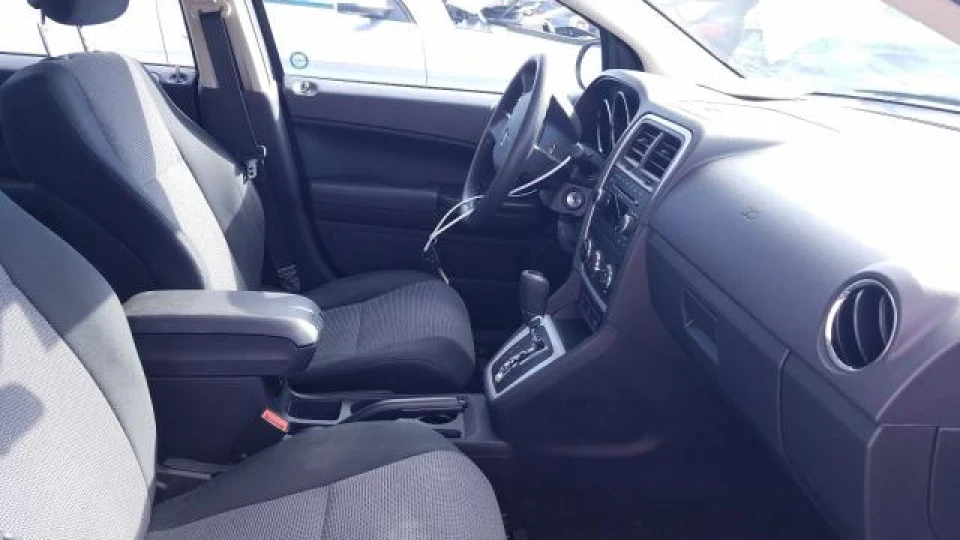 Dodge Caliber Ammon 2