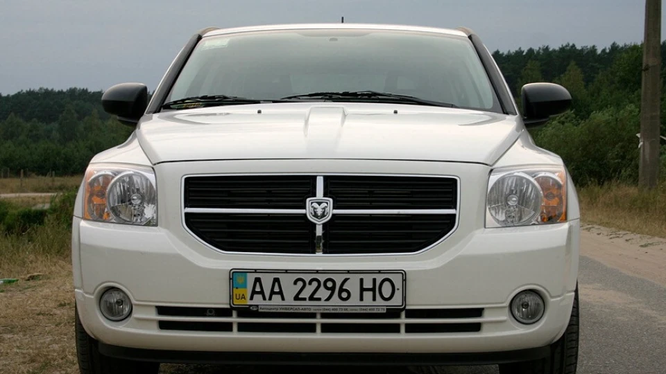 Dodge Caliber Білий Цукор SXT 2.0 2