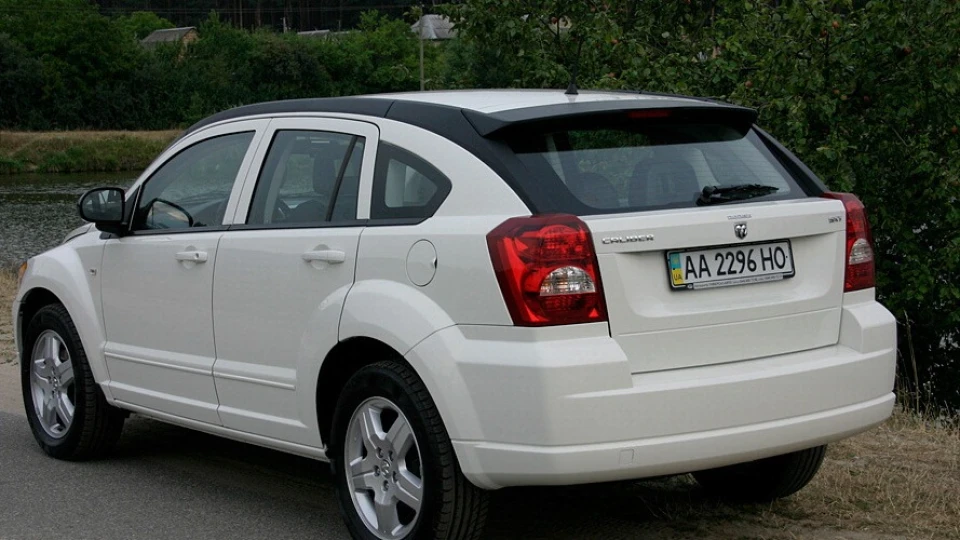 Dodge Caliber Білий Цукор SXT 2.0 4