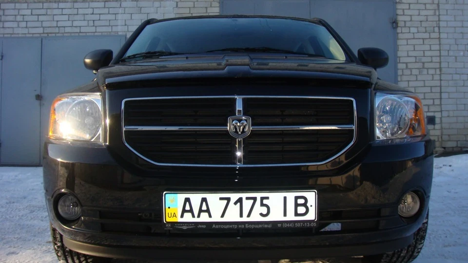 Dodge Caliber "Black Knight" SXT 1.8 4