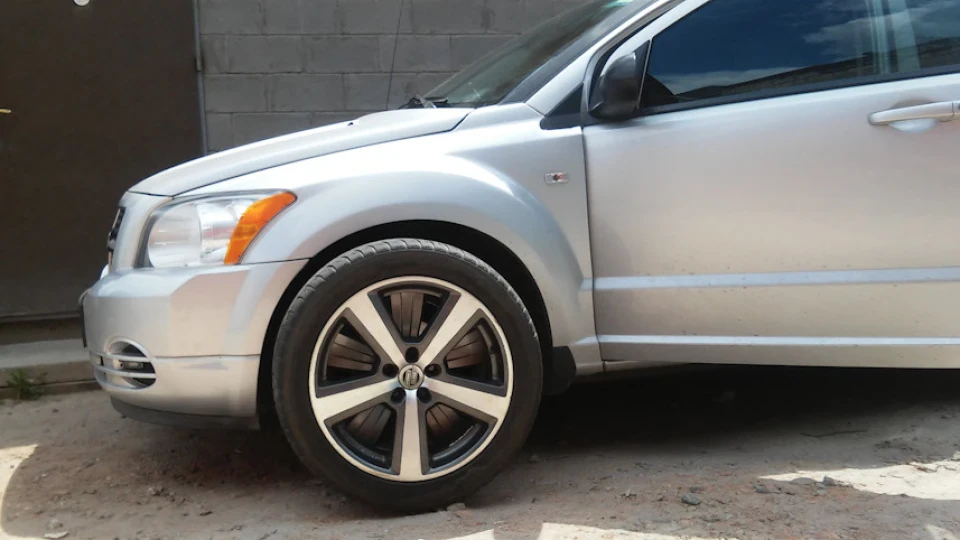 Dodge Caliber СНІЖНИЙ ДОДЖик