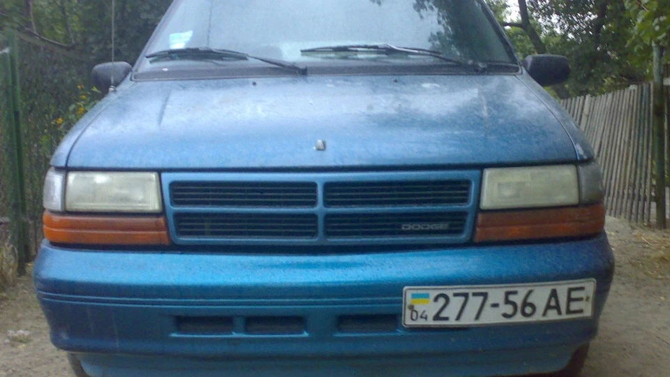 Dodge Caravan Трамвай