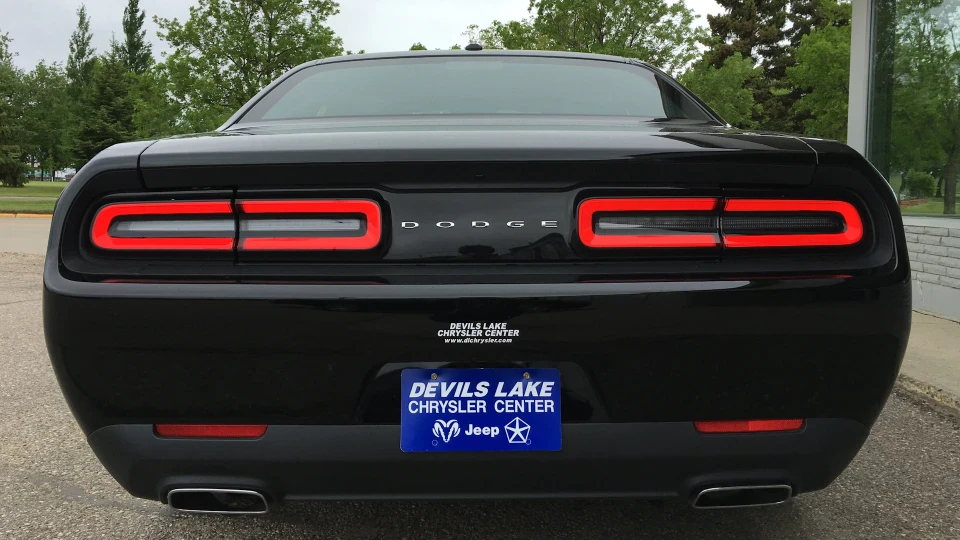 Dodge Challenger 5