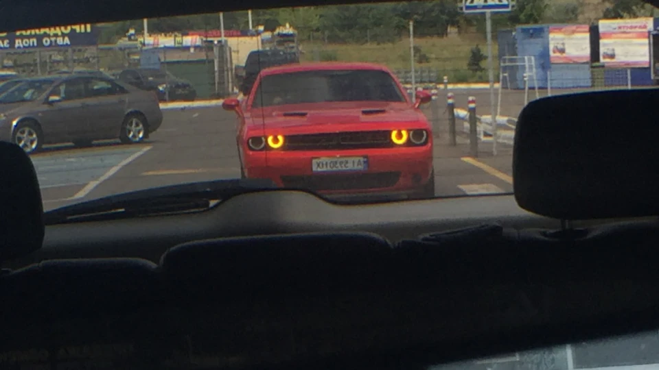 Dodge Challenger 2