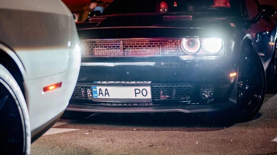 Dodge Challenger GT AWD