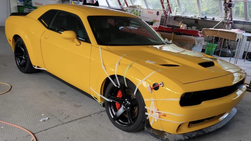 Dodge Challenger HellCAT МКПП