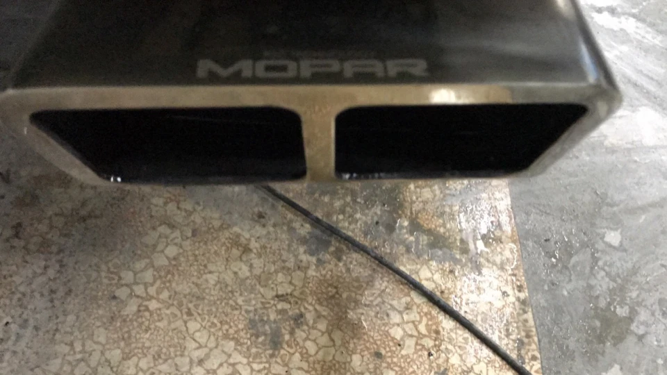 Dodge Challenger Mopar edition shaker 5
