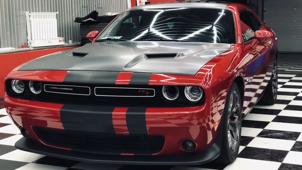 Dodge Challenger R/T PLUS 5.7L V8 HEMI 3
