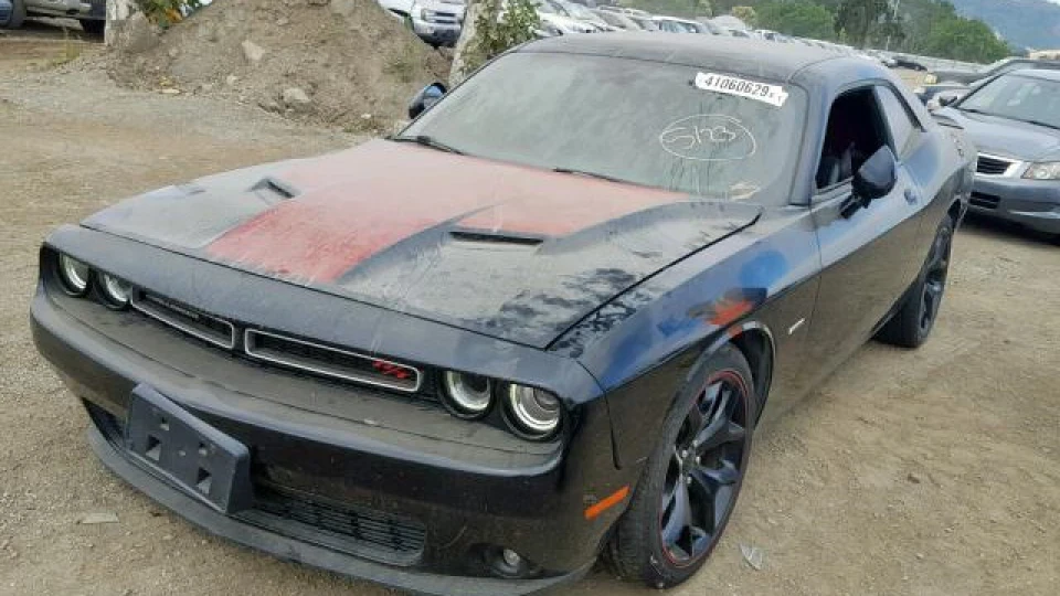 Dodge Challenger R/T 4