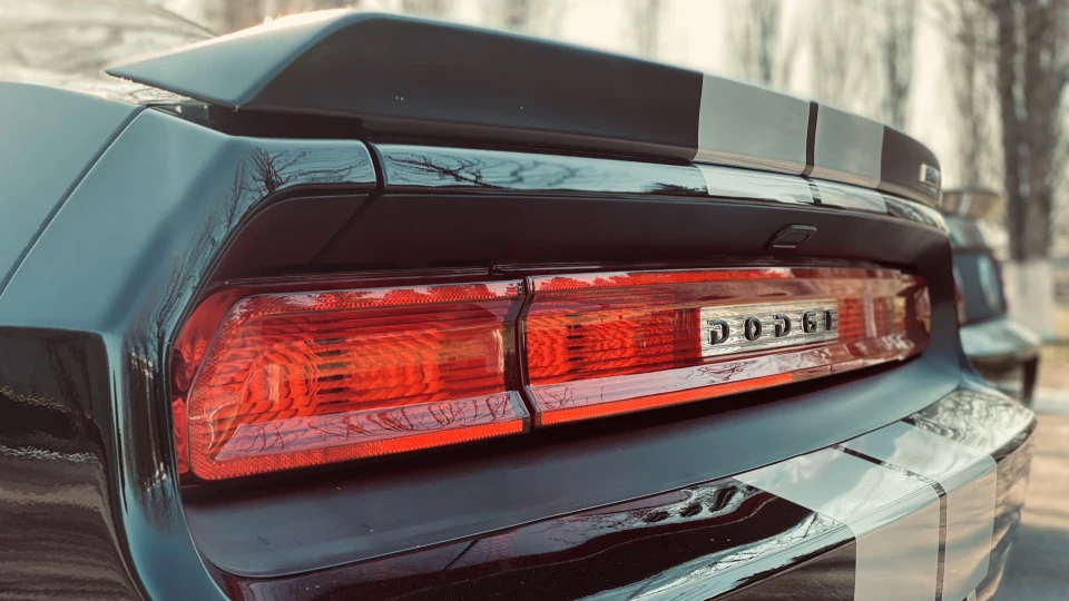 Dodge Challenger SRT8 392 5