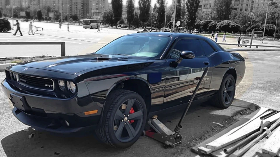 Dodge Challenger SRT8