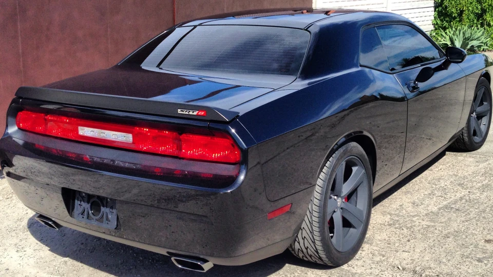 Dodge Challenger SRT8 4