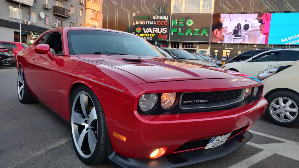 Dodge Challenger #SXT.DP 2
