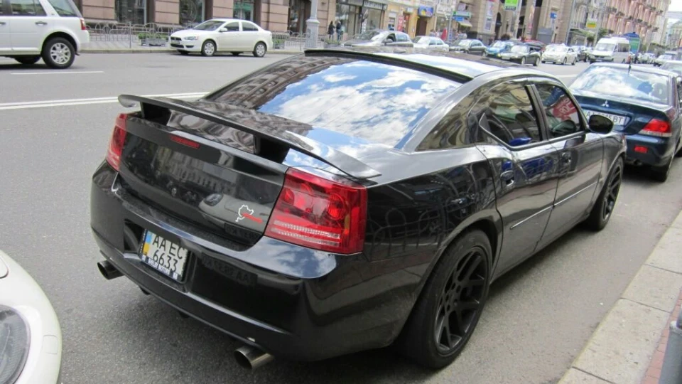 Dodge Charger SRT8