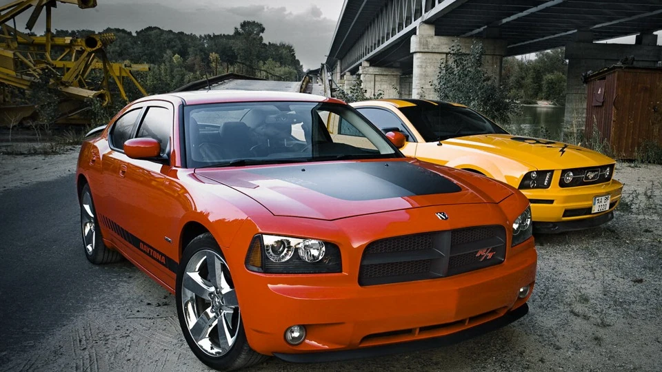 Dodge Charger Daytona HemiOrange 2