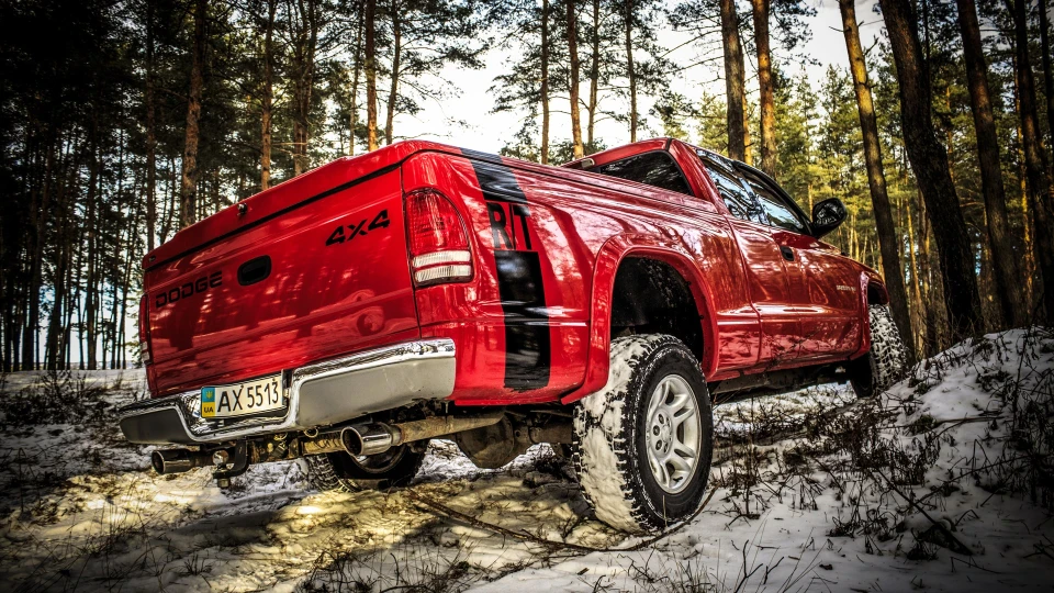 Dodge Dakota Magnum 4
