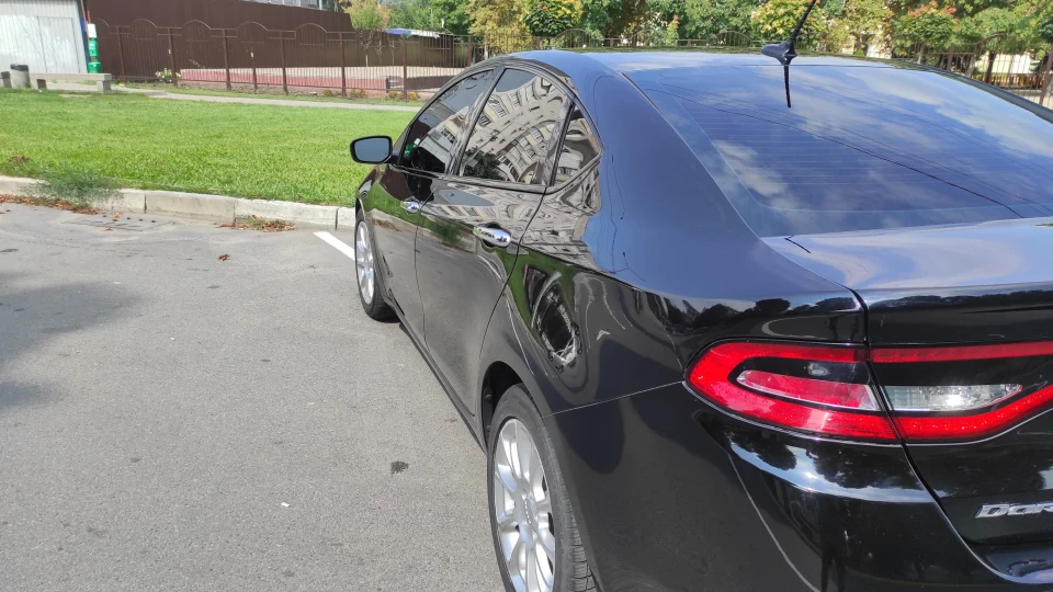 Dodge Dart (Black Edition)