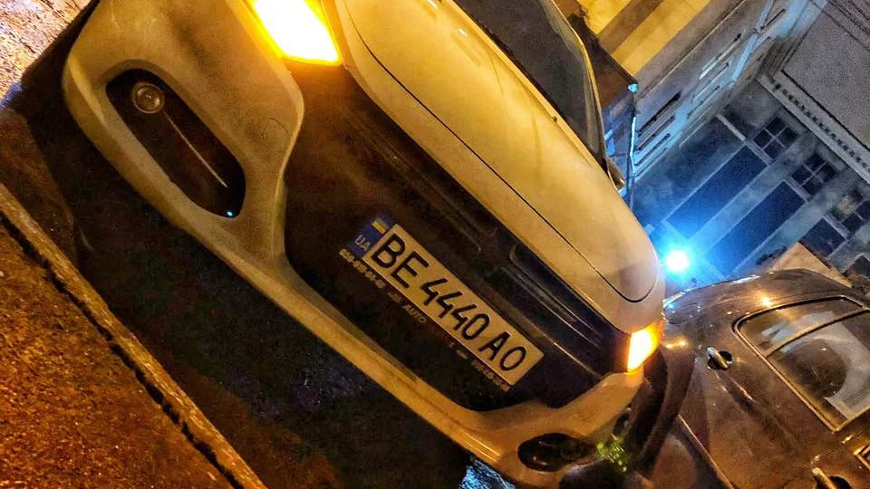 Dodge Dart Turbo White Shark 3