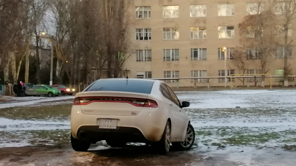 Dodge Dart Turbo White Shark 4