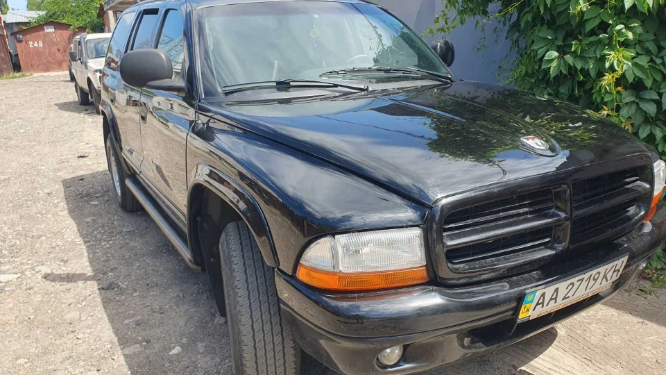 Dodge Durango Чорний чавуній 3